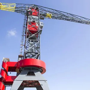Faralda Crane Amsterdam
