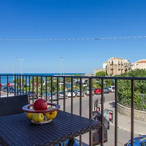 Casa Colombo Appartamento Cefalù